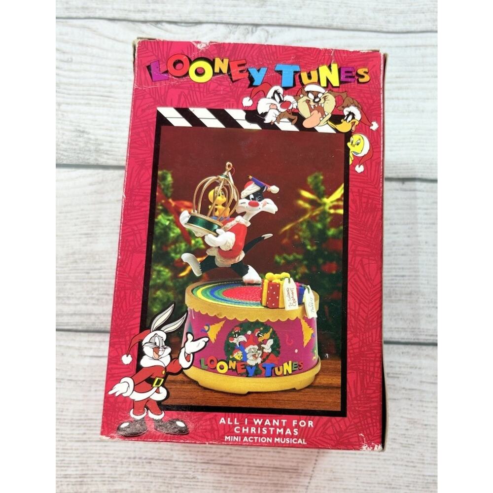 Looney Tune Sylvester Tweety-All I Want For Christmas-Mini Action Music Box 1996